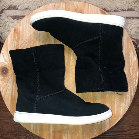 ugg mika boot